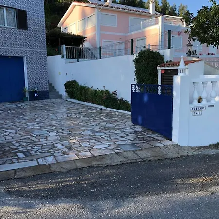 別荘 Vivenda Azul モンシケ