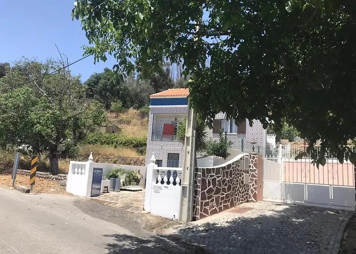 Vivenda Azul 別荘 モンシケ